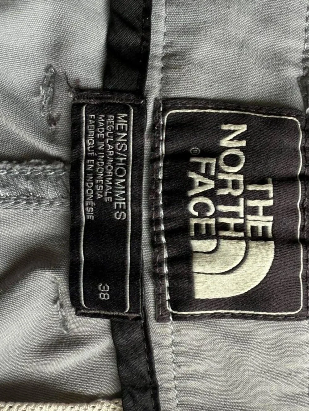 The North Face Men’s Gray Hiking Shorts Size 38